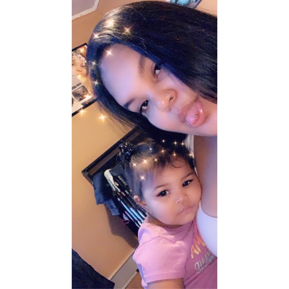 Meet your Posher, Destiny! - Picture 4 of 7